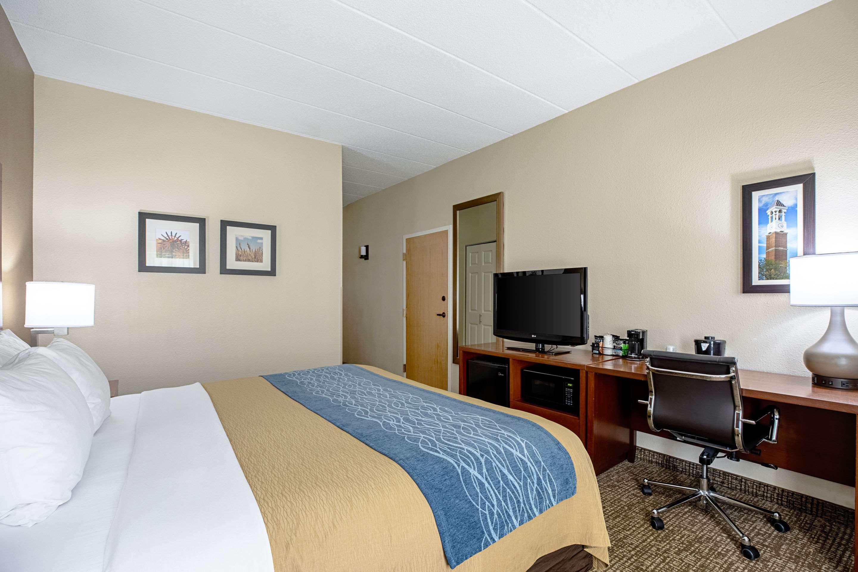 Comfort Inn Indianapolis North - Carmel Extérieur photo