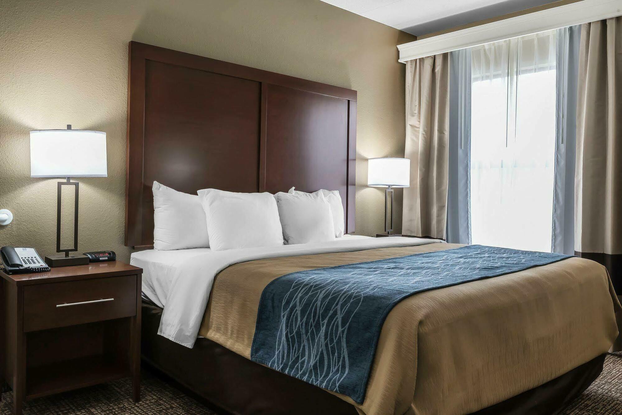 Comfort Inn Indianapolis North - Carmel Extérieur photo