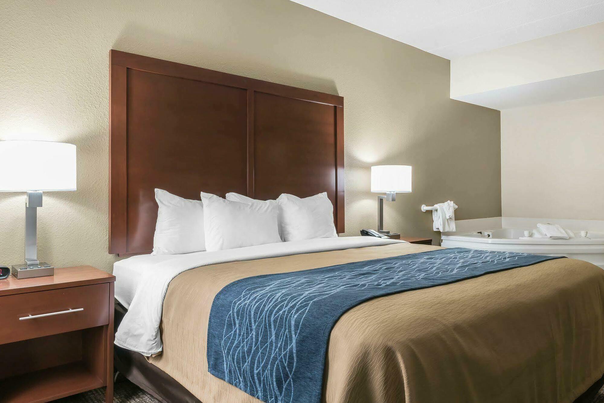 Comfort Inn Indianapolis North - Carmel Extérieur photo